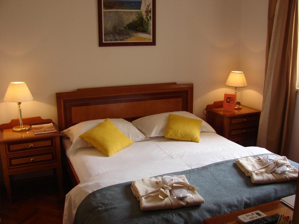 Rooms Monika Dubrovnik Buitenkant foto