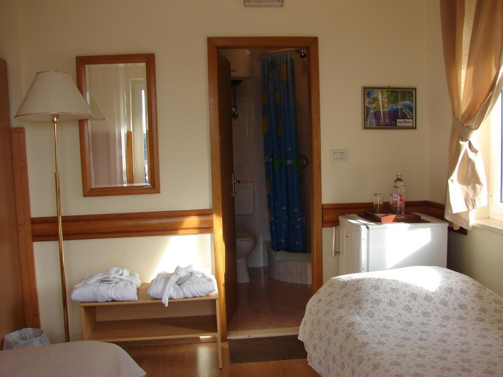 Rooms Monika Dubrovnik Buitenkant foto